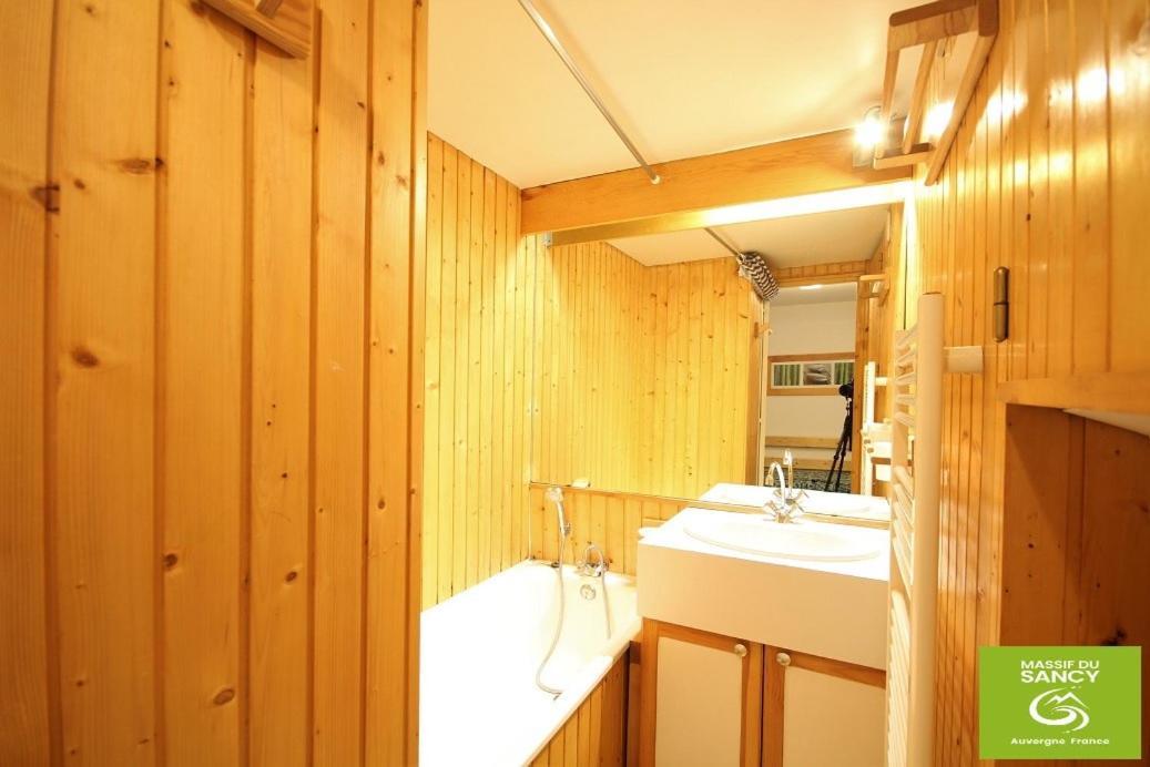 Studio Classe 4 Personnes Face Aux Thermes, Avec Coin Nuit Le Mont-Dore Bagian luar foto