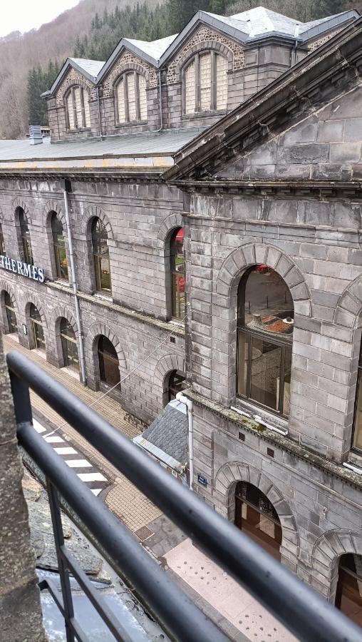 Studio Classe 4 Personnes Face Aux Thermes, Avec Coin Nuit Le Mont-Dore Bagian luar foto